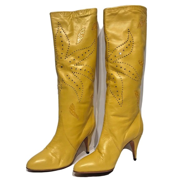 Vintage Womens Size 37 Mustard Leather Boots 17" High Caporicci by Marmolada